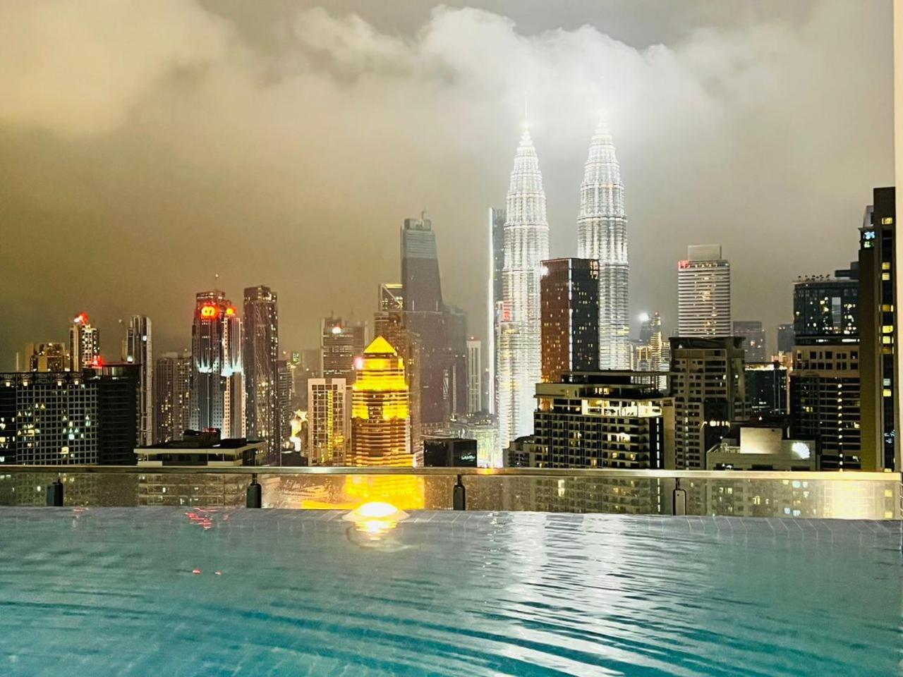 The Infinitum Kualalumpur Skypool Hotel Kuala Lumpur Dış mekan fotoğraf